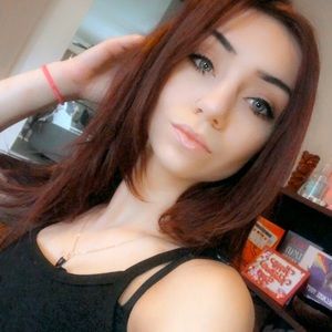 Meet your Posher, Brandi